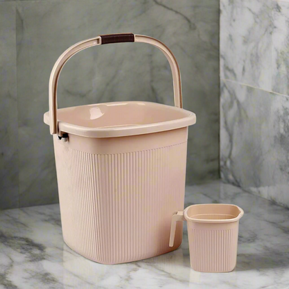 bathing-bucket-with-mug