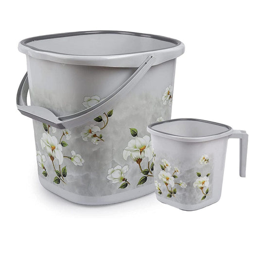 Marble bucket with mug